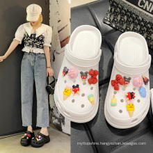 Lovely Shoe Decoration Accessories Black White Crocks Shoes Girls Pool Beach Outdoor Summer Girls Sandals Women's Clogs
